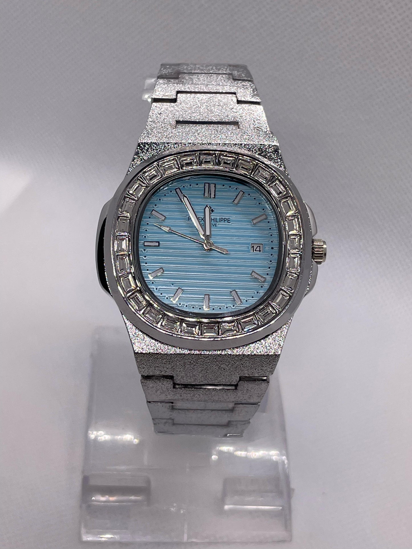 Patek Philippe- Nautilus Stainless Steel with Diamond Bezel