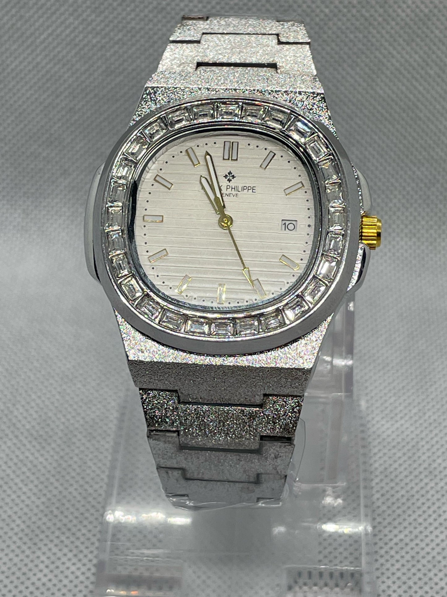 Patek Philippe- Nautilus Stainless Steel with Diamond Bezel
